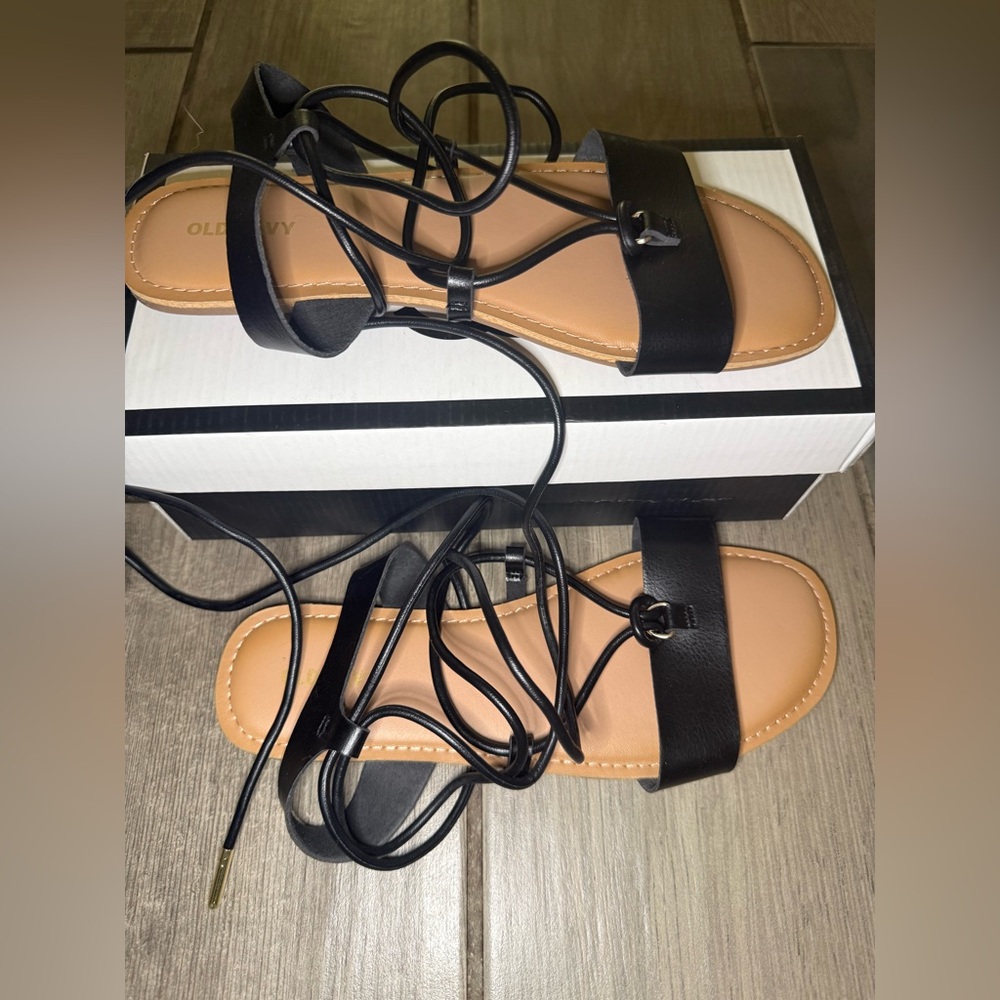 Old Navy Women's Black Strappy Sandals